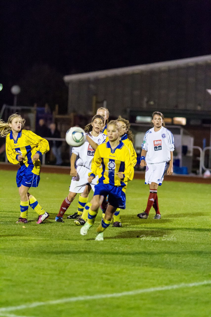 Bild 189 - B-Juniorinnen SV Henstedt-Ulzburg - Holstein Kiel : Ergebnis: 0:12